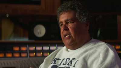 "No, you can't have our artist,
da-da-da-da-da." - Thriller 40