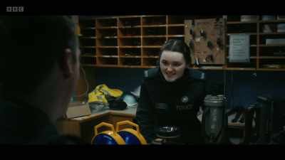 - No!
- Colin shat himself because of a firework! - Blue Lights