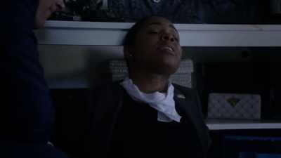 No. Come on.
You're tough. - Tyler Perry's The Oval