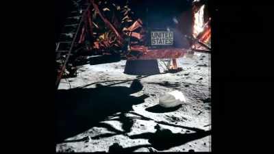 NO CRATER UNDER THE ENGINE - American Moon