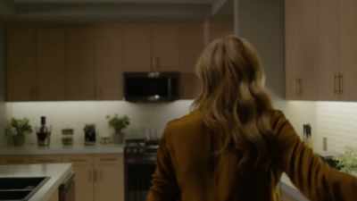 - No, he didn't do anything. - Dirty John