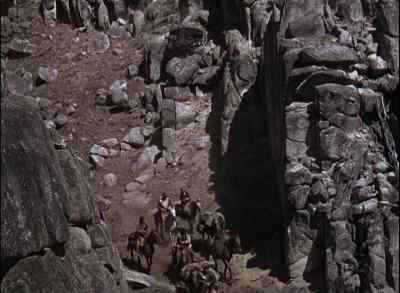No!
- Don't be stubborn, woman. - For Whom the Bell Tolls