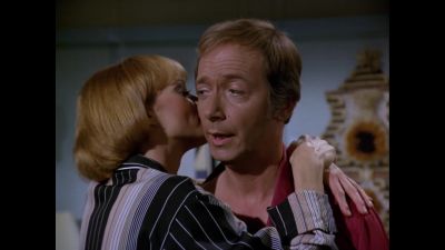 No, don't do that. - The Love Boat