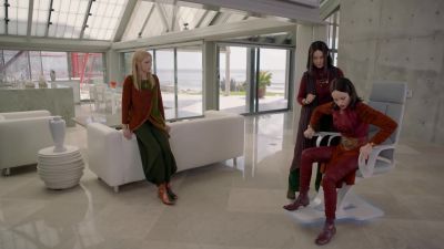 No, don't help me. - The Orville