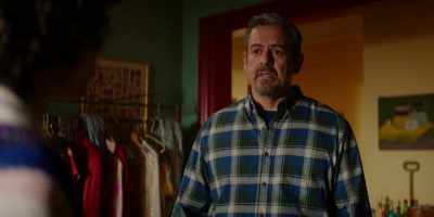 No entiendes,Papi.
It'’s so much more than-- - Katy Keene