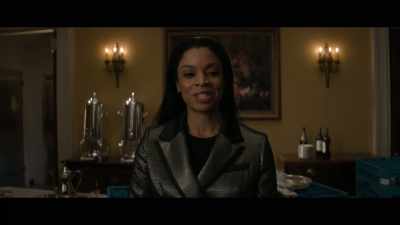 No eran los Morgan. Era ella: Lilly. - The Residence