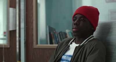 No. Estás bien. Eres guay. - The Shrink Next Door