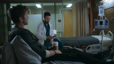 "No gamers, no
slackers, no doctors." - The Resident