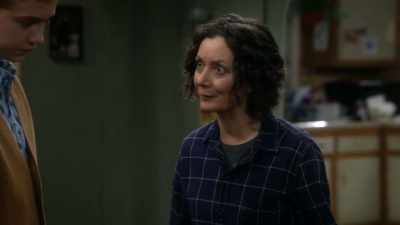 No! Give me the pills now --
all of them. - The Conners