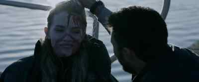 - No good.
(Lara gasping) - Alarum