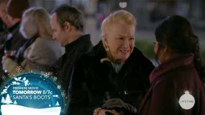No Grandma, you know you
can just reverse the camera. - Christmas Lost and Found