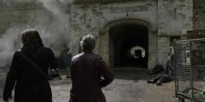 No guards. - The Walking Dead: Daryl Dixon