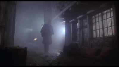 No, guv, don't cut me. I'm goin'. - The First Great Train Robbery