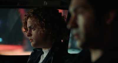 No. He asked me not to steal anything. - El Angel