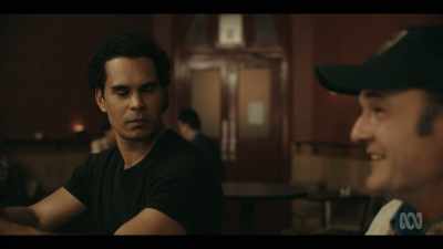 No. He gives
me the gun, right? - Mystery Road: Origin