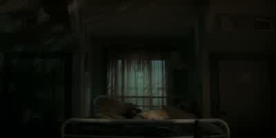 No. Help me! Help me! - - You in there? - The Chi