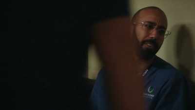 - No, he's been very
respectful and discreet. - Five Bedrooms