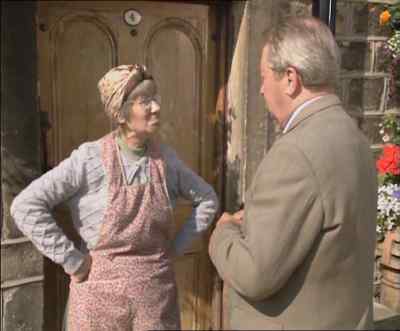 No, he's not going for a walk! - Last of the Summer Wine