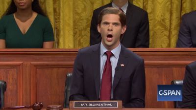 - No.
- Hi everyone. - Saturday Night Live