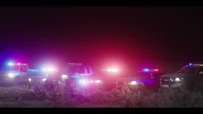 - No. Hold your fire. - What do we do now? - Pull back. Pull back. Abort. Everybody pull back. - Yellowstone