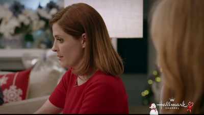 No, how could you understand
it mom, - Mingle All the Way