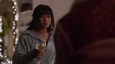 No, I brought this wine
because I'm losing my mind. - The Holiday Proposal Plan