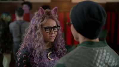 No, I can't imagine - Monster High 2