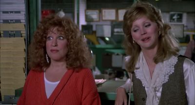 No I can't talk to him - Outrageous Fortune