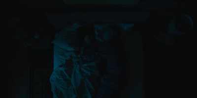 -No, I didn't.
-Then how come it didn't go off? - Jett