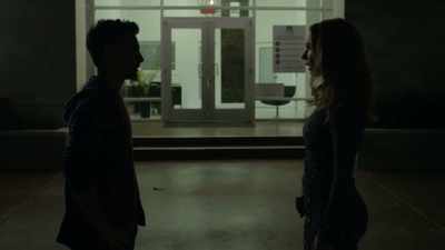 - No, but I heard her dog
so I know that she's home. - Dirty John