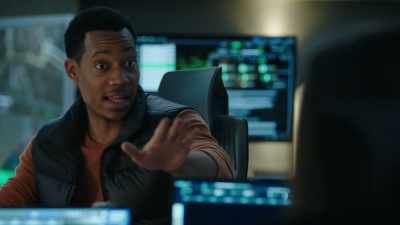 No. I-I know. I know.
I thought the same thing. - Whiskey Cavalier