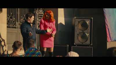 - No, I was just thinking, - Pitch Perfect: Bumper in Berlin