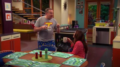 - No, I love you more! - The Thundermans