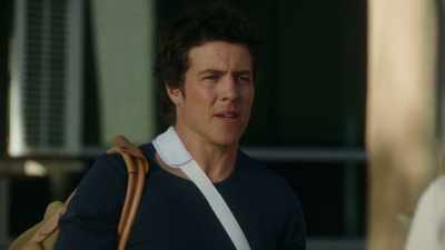 - No, I made you think that
Mia would be better off - Five Bedrooms