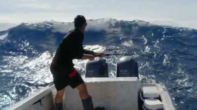 No, I mean... [indistinct] go. - Deadliest Catch: Bloodline
