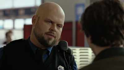 No, I need a knife.
It-It's -- It's very -- - The Good Doctor