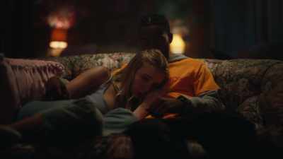 - No, I prefer to keep it that way.
- Okay. - Euphoria