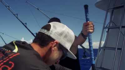 No, I think
we should show everybody - Deadliest Catch: Bloodline