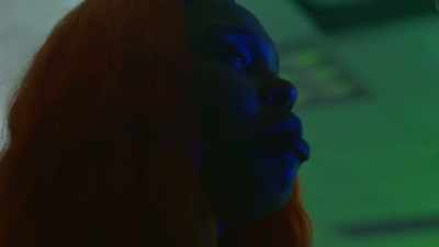 - No, but I wanna take you for a ride. - The African Desperate