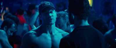No, I'd like someone who's physically
very frail and won't stop talking. - Bros