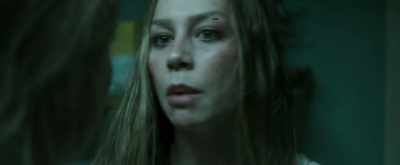 - No. If I leave, I'm going to get caught.
- It's not my problem, Lucia. - Venus