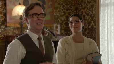 No, but I'll send you in
as my spy. - Ms Fisher's Modern Murder Mysteries