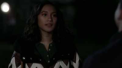 - No, I'm-I'm good.
- Suit yourself. - Pretty Little Liars: The Perfectionists