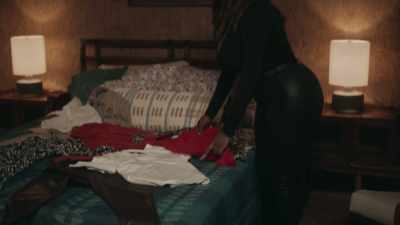 No, I'm just getting
ready for work, - The Rookie: Feds