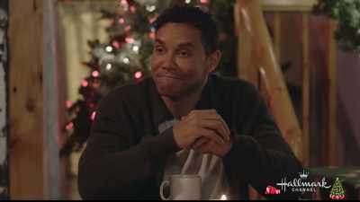 - No, I'm just not very hungry. - A Majestic Christmas