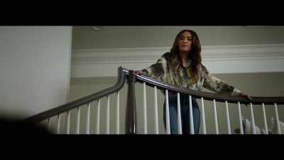 No. I'm not gonna hit you, - The Stepdaughter 2