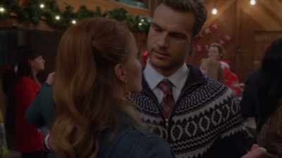 No, it-- - Christmas a la Mode