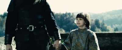 - No, it's a sandy road.
- Oh, I am sorry. - Redbad