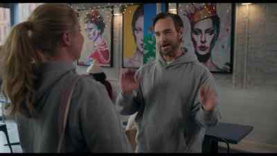 - No, it's not good.
- We got to work on our mirror work. - Kinda Pregnant