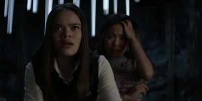 - No, it's not okay.
- Oh, this is torture. - Batwoman